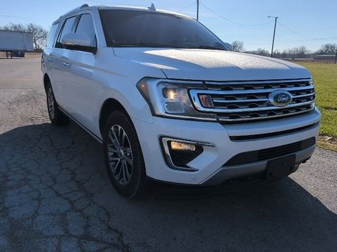 Used 2018 Ford Expedition Limited w/ Equipment Group 301A image 4