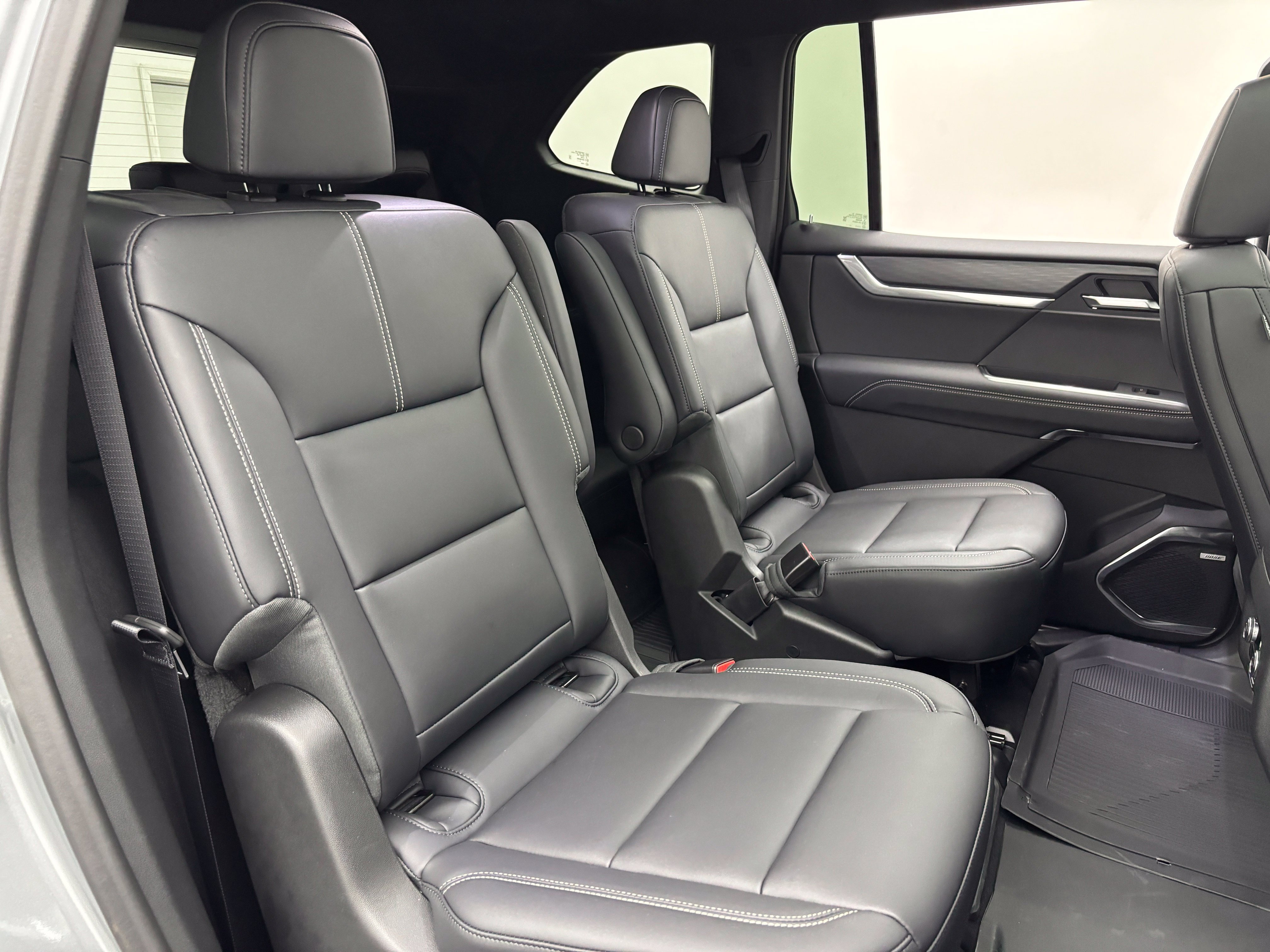 New 2027 GMC Acadia Elevation w/ Black Edition AWD/4WD image 41