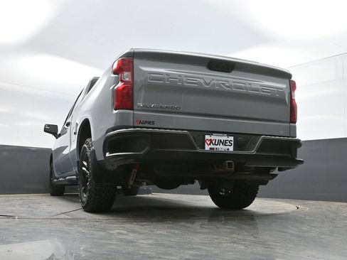 Used 2024 Chevrolet Silverado 1500 W/T w/ WT Value Package AWD/4WD image 36