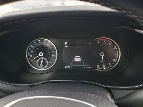 Used 2022 Genesis G70 2.0T image 15