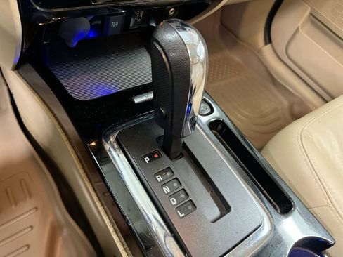 Used 2012 Ford Escape Limited FWD image 16