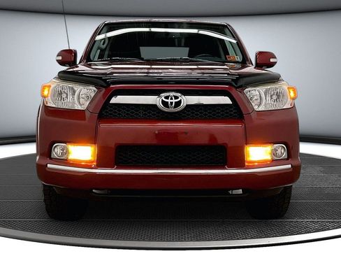 Used 2010 Toyota 4Runner Trail AWD/4WD image 2