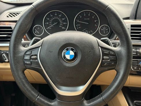 Used 2017 BMW 330i Sedan RWD image 15