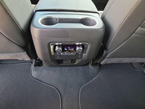 New 2026 GMC Yukon Elevation AWD/4WD image 13