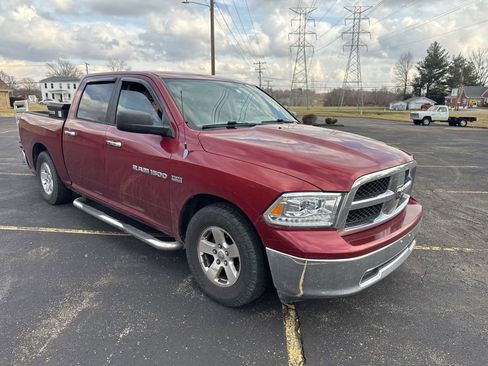Used 2011 RAM 1500 Classic SLT image 1