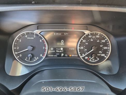 Used 2025 Nissan Rogue SV AWD/4WD image 22