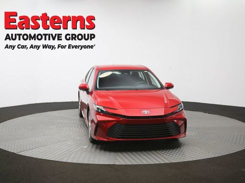Used 2025 Toyota Camry LE FWD image 51