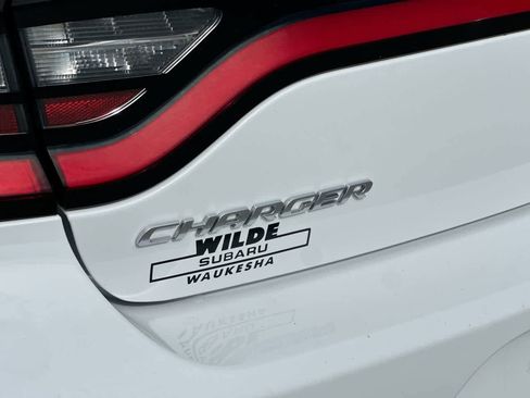 Used 2020 Dodge Charger SXT w/ Leather Interior Group image 18