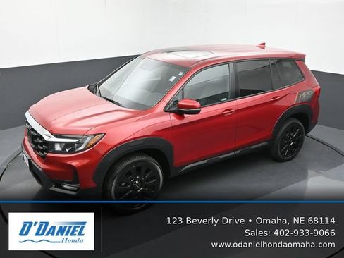 Used 2023 Honda Passport EX-L image 16