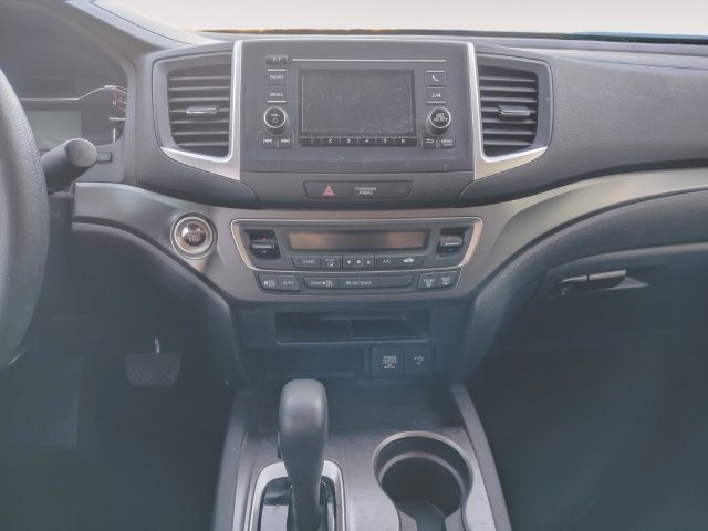 Used 2019 Honda Ridgeline Sport image 11