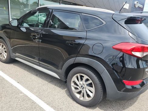 Used 2017 Hyundai Tucson SE w/ SE Popular Package 02 AWD/4WD image 5