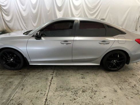 Used 2024 Honda Civic Sport image 14