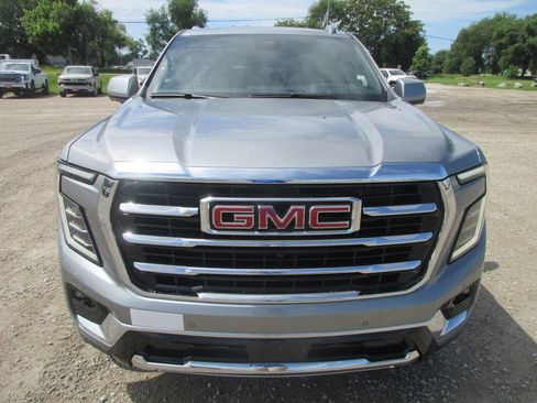 New 2026 GMC Yukon Elevation w/ Elevation Premium Package AWD/4WD image 10