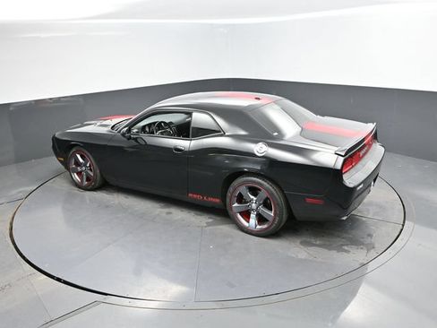 Used 2013 Dodge Challenger SXT RWD image 37