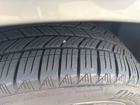 Used 2024 Lexus RX 350 Premium image 15