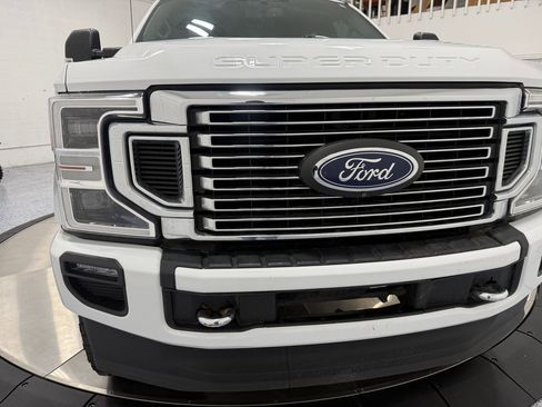 Used 2021 Ford F350 Platinum w/ Tremor Off-Road Package image 58