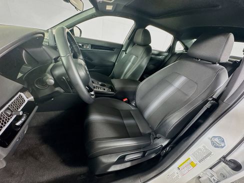 Certified 2025 Honda Civic Sport image 12