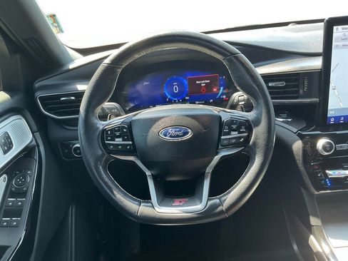 Used 2023 Ford Explorer ST w/ Equipment Group 401A AWD/4WD image 18