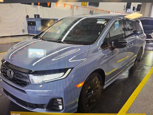 Used 2025 Honda Odyssey Sport-L image 1