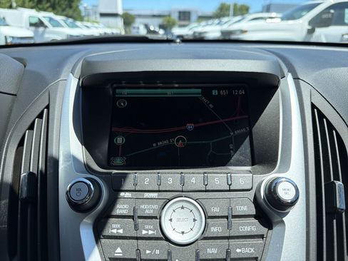 Used 2011 Chevrolet Equinox LTZ FWD image 24