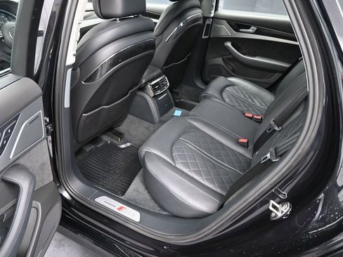 Used 2014 Audi S8 AWD/4WD image 14