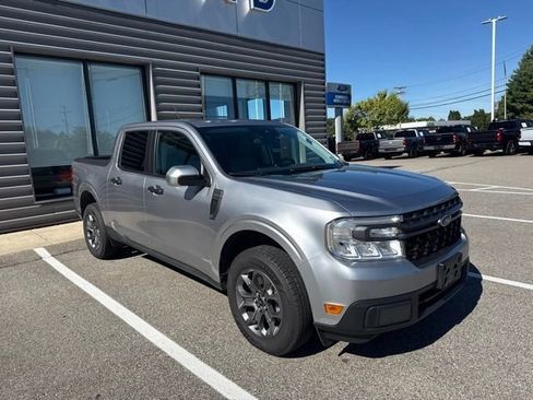 Used 2022 Ford Maverick XLT w/ XLT Luxury Package FWD image 3