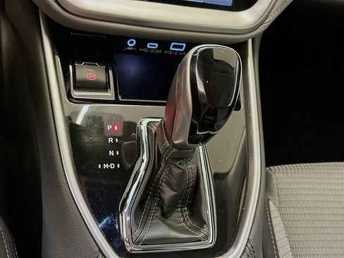 Used 2025 Subaru Outback Premium image 25