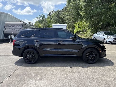 Used 2023 Kia Sorento SX FWD image 9