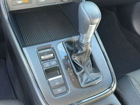 Used 2023 Honda CR-V EX image 18