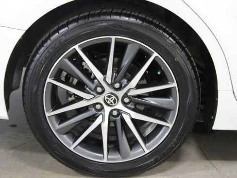 Used 2023 Toyota Camry XLE FWD image 13