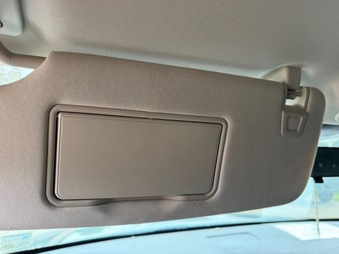 Used 2020 Ford Explorer 2WD image 17