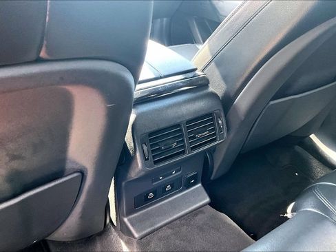 Used 2025 Land Rover Range Rover Velar Dynamic SE AWD/4WD image 31