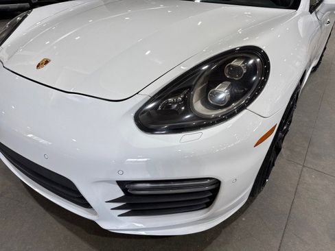 Used 2015 Porsche Panamera GTS image 35