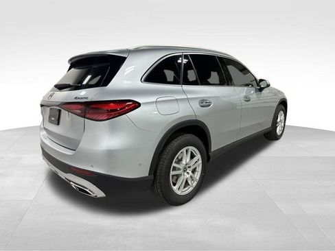 Used 2026 Mercedes-Benz GLC 300 4MATIC image 5