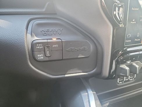 Used 2024 RAM 3500 Big Horn w/ Night Edition AWD/4WD image 12