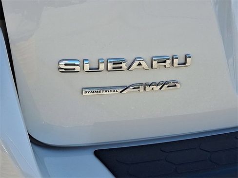 Used 2023 Subaru Crosstrek 2.5i Limited w/ Moonroof Package image 30