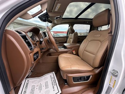 Used 2019 RAM 1500 Limited AWD/4WD image 9