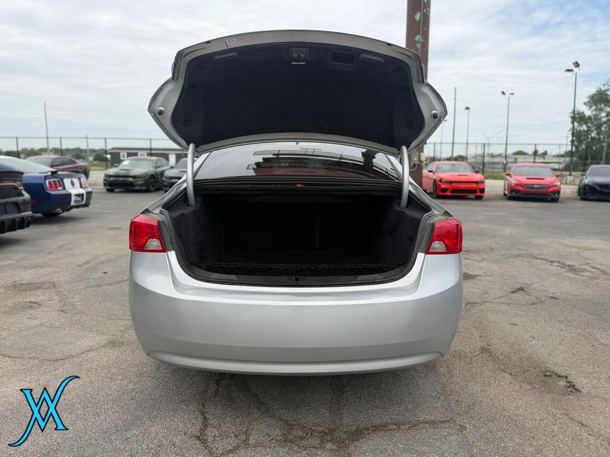 Used 2018 Chevrolet Impala LT w/ LT Convenience Package FWD image 33