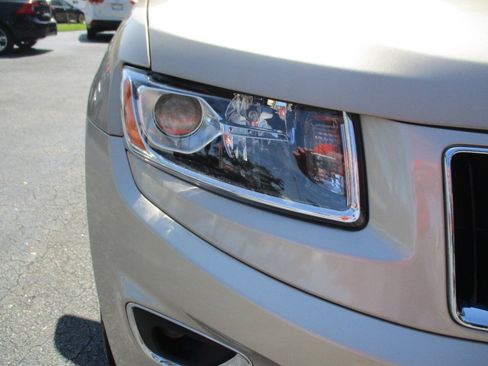 Used 2014 Jeep Grand Cherokee Limited RWD image 38