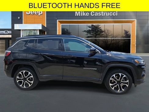 Used 2023 Jeep Compass Limited AWD/4WD image 3