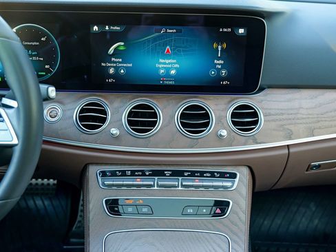 Used 2022 Mercedes-Benz E 450 4MATIC All-Terrain Wagon w/ Sun Protection Package image 48