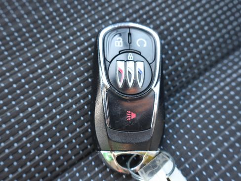 Used 2024 Buick Envista Preferred w/ Convenience I Package FWD image 26