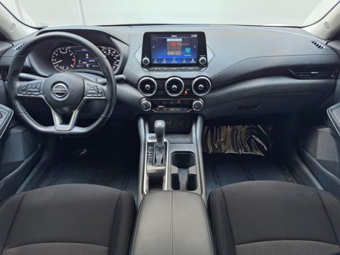 Used 2022 Nissan Sentra SV w/ Trunk Package FWD image 11