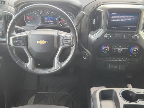 Used 2019 Chevrolet Silverado 1500 LT w/ Texas Edition AWD/4WD image 28
