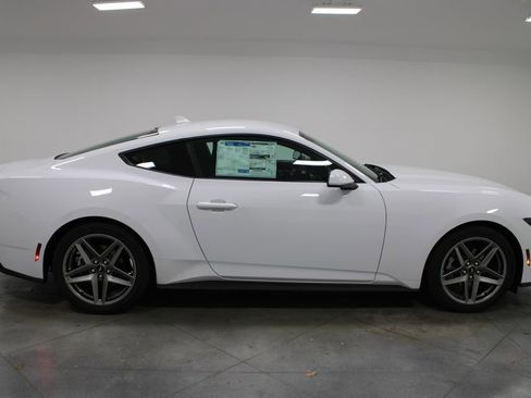 New 2026 Ford Mustang Coupe image 10