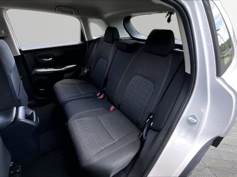Used 2023 Honda HR-V LX image 18