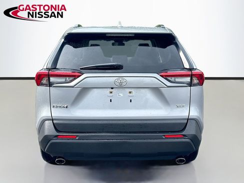 Used 2023 Toyota RAV4 XLE Premium FWD image 7