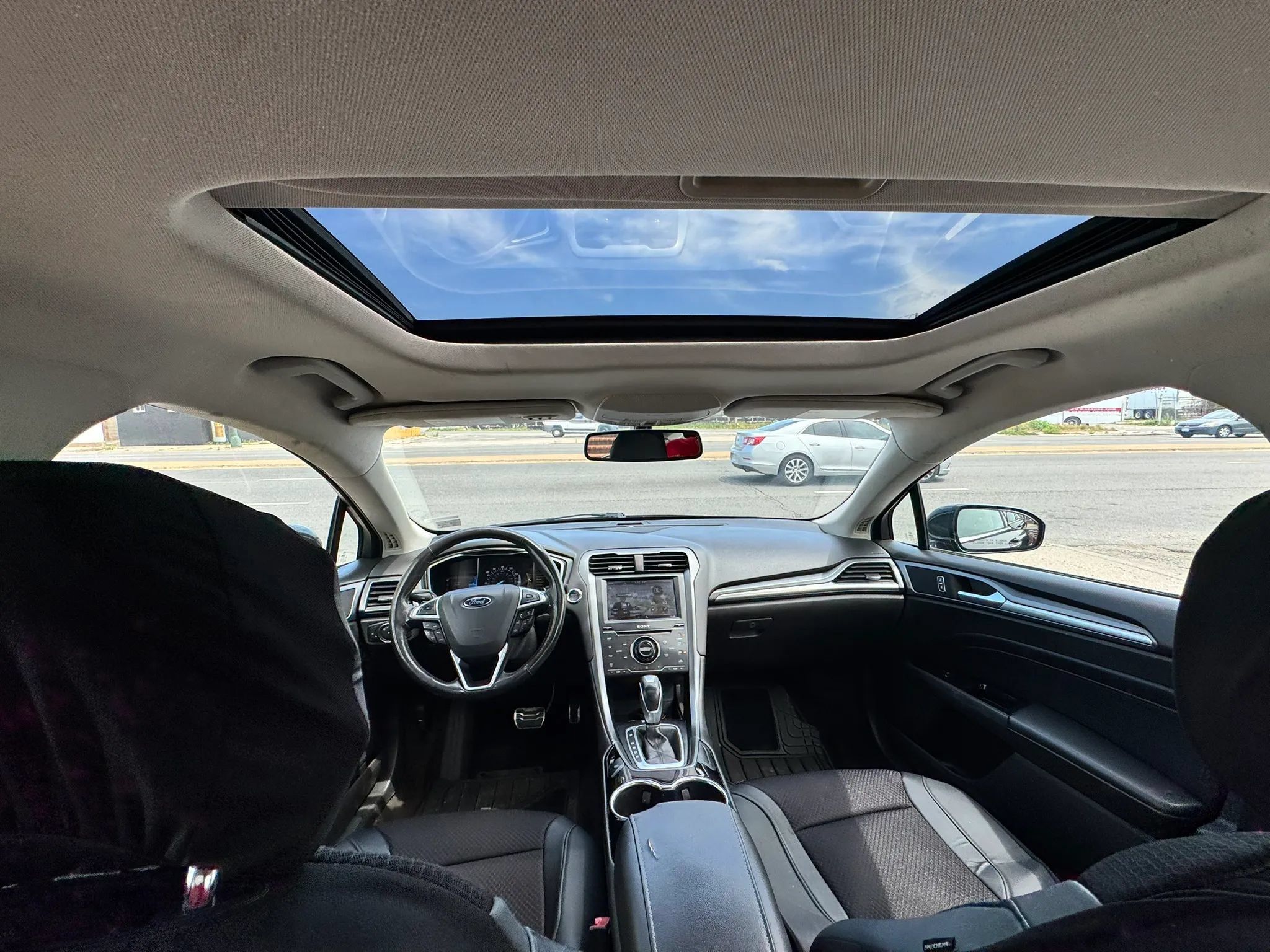 Used 2014 Ford Fusion Titanium FWD image 25