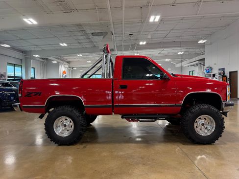 Used 1993 Chevrolet Silverado 1500 4x4 Regular Cab image 4