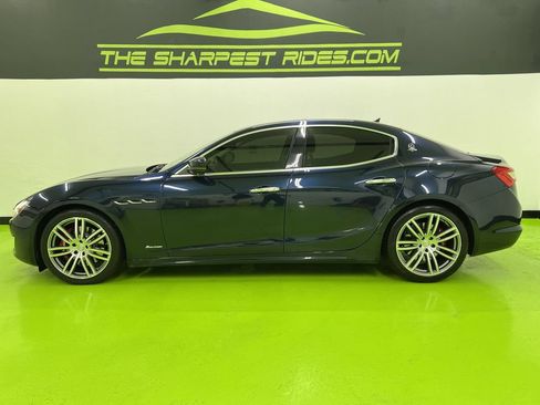 Used 2019 Maserati Ghibli S GranLusso AWD/4WD image 6